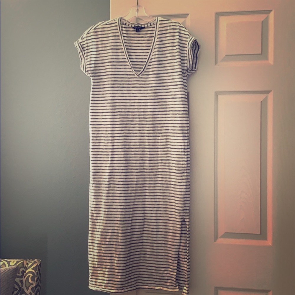 Lucky Brand t-shirt dress with pockets